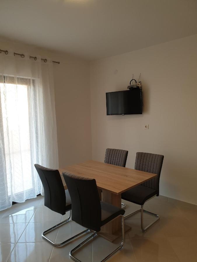 Apartments And Rooms With Parking Space Metajna, Pag - 4120 外观 照片