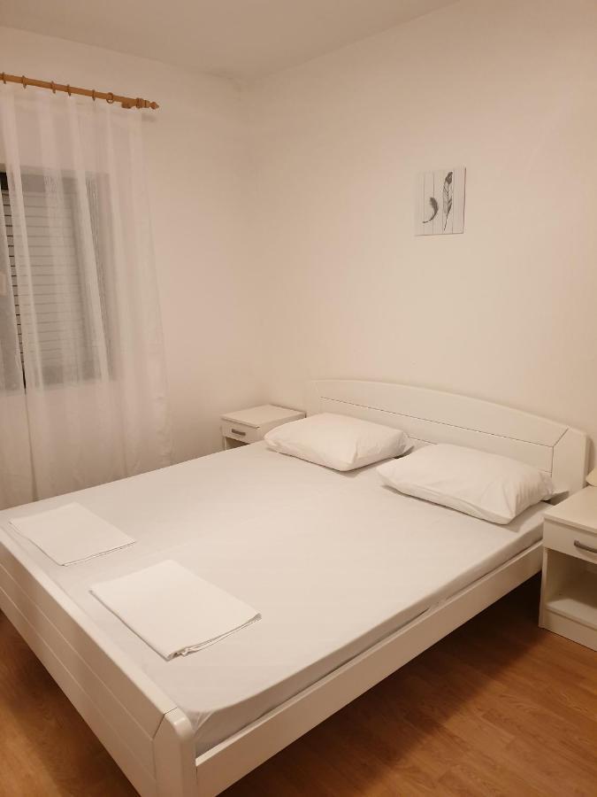 Apartments And Rooms With Parking Space Metajna, Pag - 4120 外观 照片